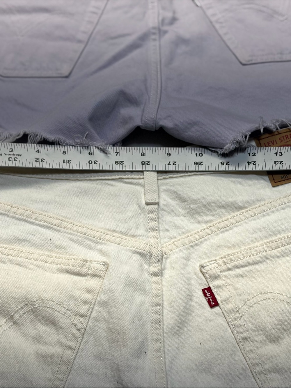 Levi’s 501 Jean shorts women size 31 off white ,blue,lavender button fly - Picture 10 of 15
